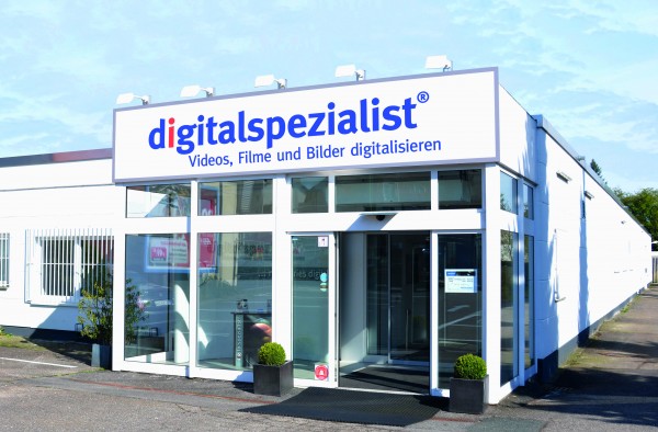 digitalspezialist_digitalisieren_Scanservice_Ueberspielservice_Digitalisierung_Gebaeude